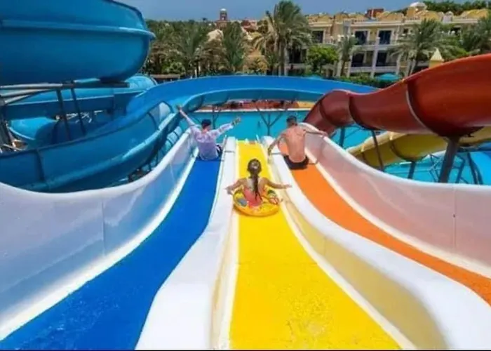 At Mirage Bay شقة فندقية