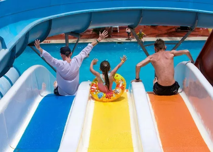 At Mirage Bay شقة فندقية *
