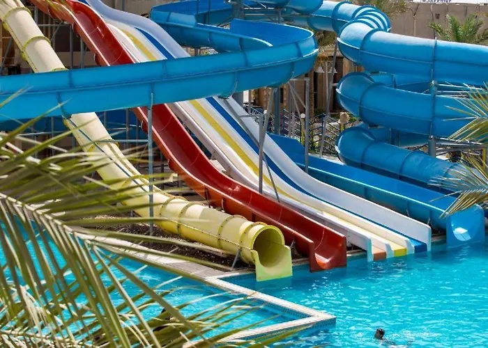 At Mirage Bay الغردقة